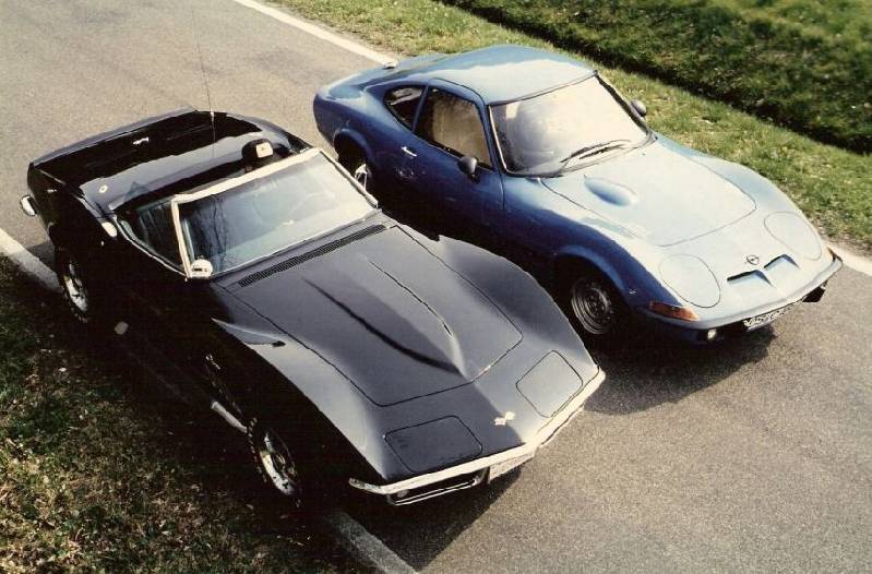 MARTINS RANCH Opel GT vs Stingray 